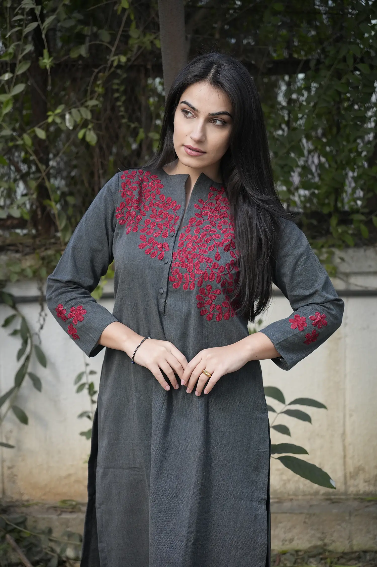 Charcoal Grey Kurta with red floral emb (4)